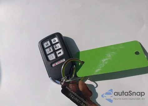 2022 Honda Odyssey Ex-L from USA, damaged, VIN 5FNRL6H77NB031189